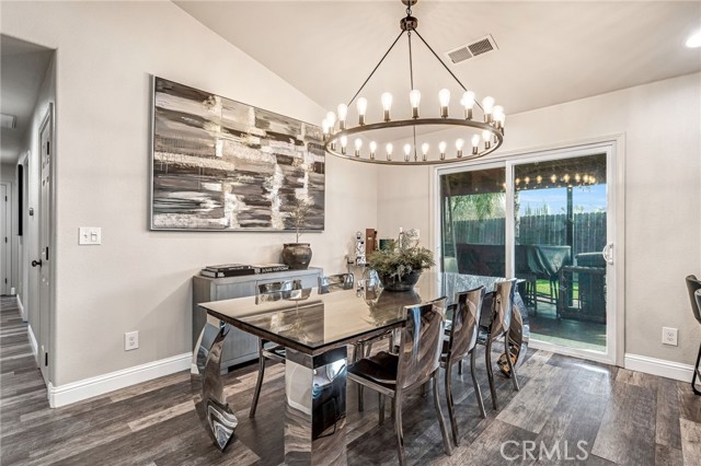 Detail Gallery Image 10 of 39 For 25802 El Monte, Madera,  CA 93638 - 4 Beds | 2 Baths