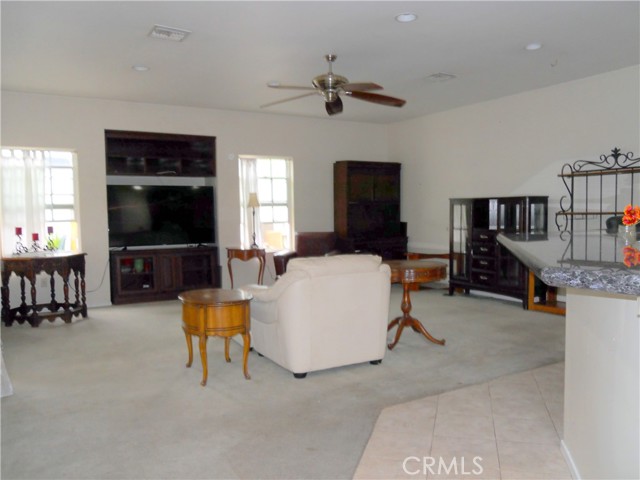 Detail Gallery Image 7 of 32 For 448 S Vecino, Covina,  CA 91723 - 3 Beds | 3 Baths