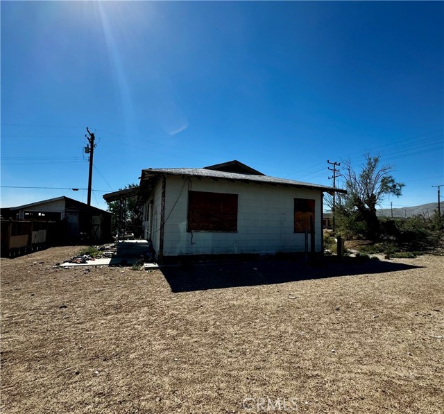 Detail Gallery Image 1 of 1 For 13285 Lupine St, Trona,  CA 93562 - 2 Beds | 1 Baths