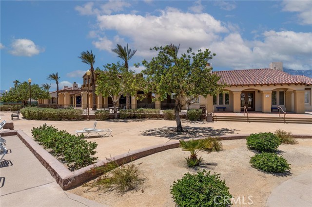 67760 Rio Vista Drive, Cathedral City CA: https://media.crmls.org/medias/e46ba7bd-7228-4675-b34d-1936fab8a573.jpg