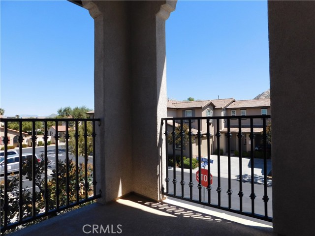 Detail Gallery Image 5 of 12 For 1621 Arborella Ct, Perris,  CA 92571 - 2 Beds | 2 Baths