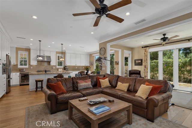 99 Island Coral, Irvine, CA 92620