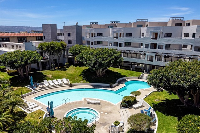 510 The Village, Redondo Beach, California 90277, 2 Bedrooms Bedrooms, ,2 BathroomsBathrooms,Residential,For Sale,The Village,IN25125306