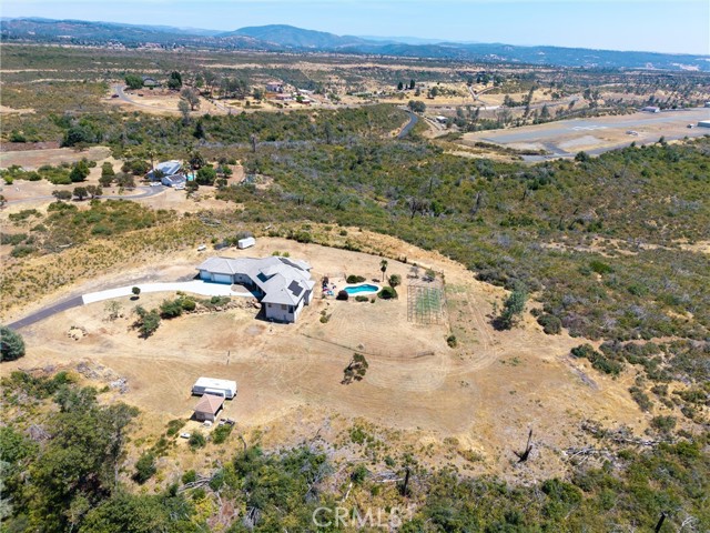 4620 Sandpiper Lane, Paradise CA: https://media.crmls.org/medias/e46f8d78-f932-49cf-9dcc-562877678aa1.jpg