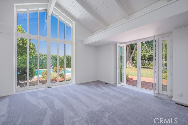 3131 E Cortez Street, West Covina CA: https://media.crmls.org/medias/e4700ad4-49c9-4b46-ae0e-f1707966b34e.jpg