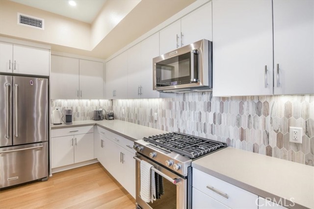 1118 S urbana S, Anaheim CA: https://media.crmls.org/medias/e4702ca1-4fde-4bfe-a0a2-b9202e7d273b.jpg