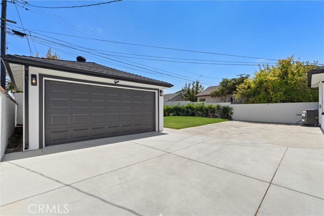 Detail Gallery Image 23 of 28 For 19910 Bernist Ave, Torrance,  CA 90503 - 3 Beds | 2 Baths