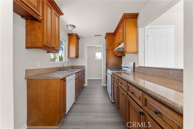 45561 Rodin Avenue, Lancaster CA: https://media.crmls.org/medias/e471252c-ba85-4ffa-8cba-49ab4ef026e9.jpg