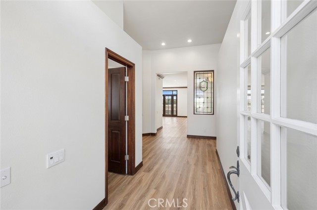 3611 Daffodil Avenue, Corona del Mar CA: https://media.crmls.org/medias/e4715775-5aaa-4284-b0e6-50df9a35822d.jpg
