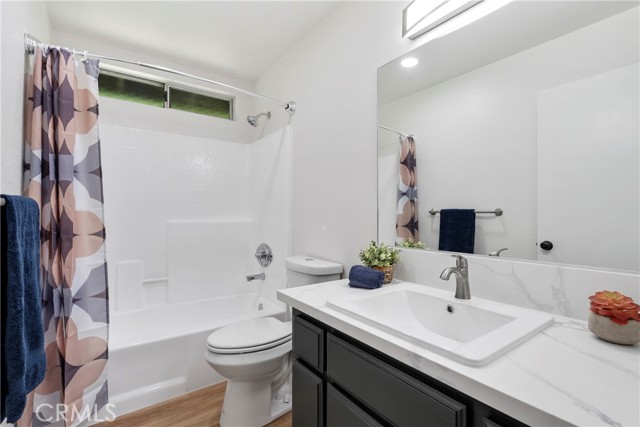 Detail Gallery Image 20 of 39 For 700 W 2nd St #2,  Azusa,  CA 91702 - 3 Beds | 2/1 Baths