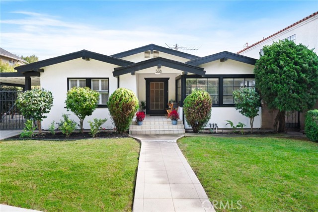 Detail Gallery Image 1 of 29 For 538 Palisades Ave, Santa Monica,  CA 90402 - 4 Beds | 3 Baths