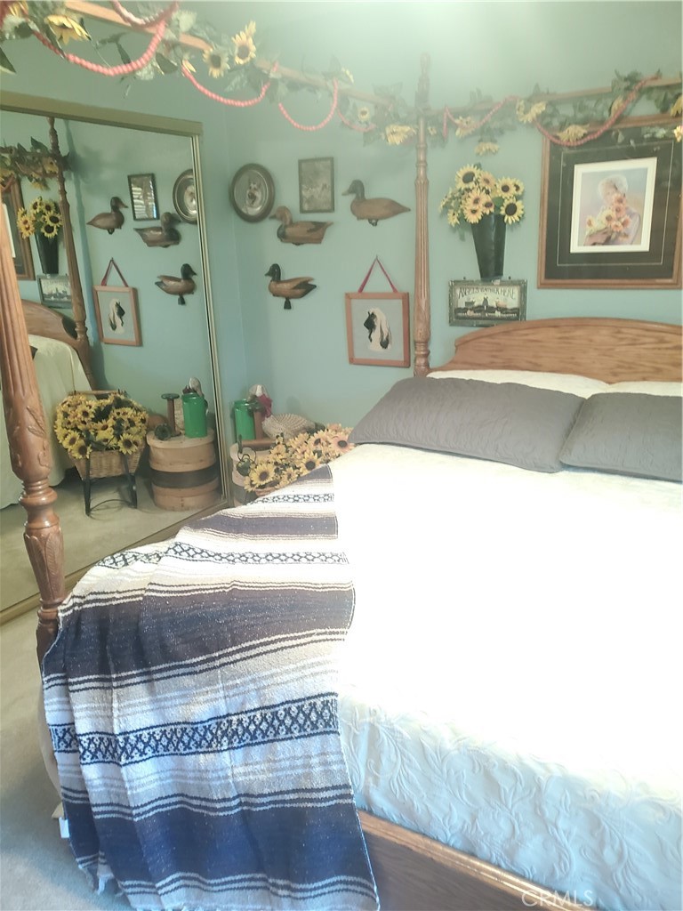 https://media.crmls.org/medias/e471c897-6180-498c-a4f7-a5dd7ed835c3.jpg?preset=X-Large