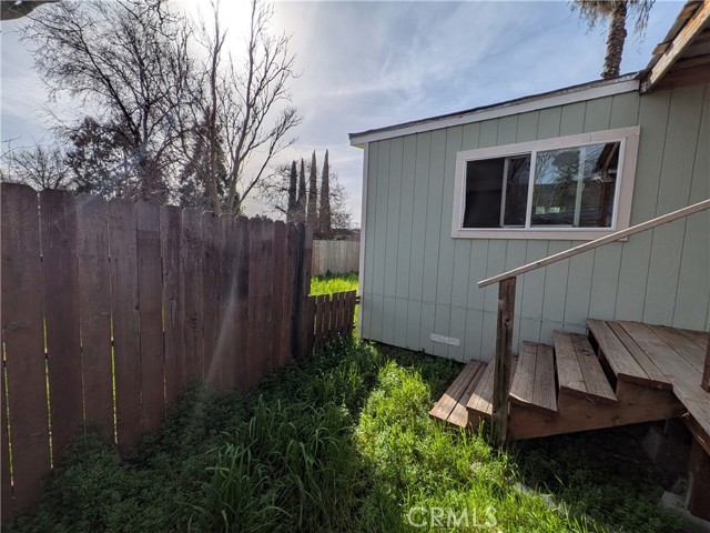 Detail Gallery Image 9 of 32 For 6029 1st, Lucerne,  CA 95458 - 4 Beds | 2 Baths