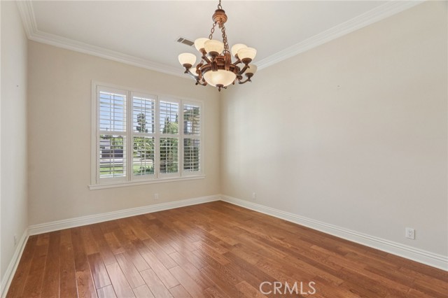 Image 12 of 62 For 16860 Rayen Street