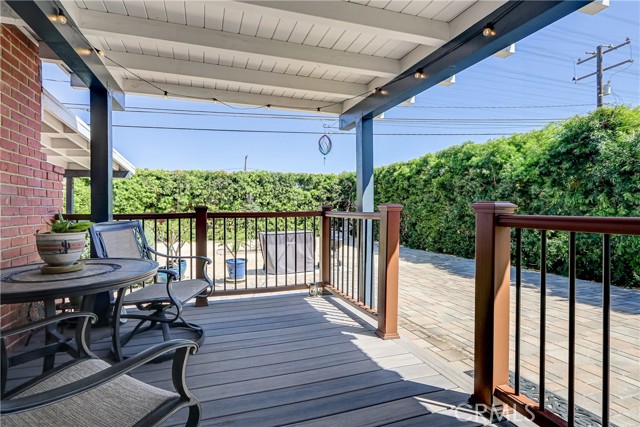 Detail Gallery Image 16 of 21 For 3408 Dow, Redondo Beach,  CA 90278 - 3 Beds | 1 Baths