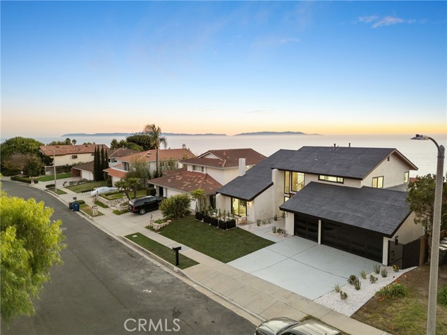 3442 Coolheights Drive, Rancho Palos Verdes, California 90275, 3 Bedrooms Bedrooms, ,4 BathroomsBathrooms,Residential,For Sale,Coolheights,PW25005026