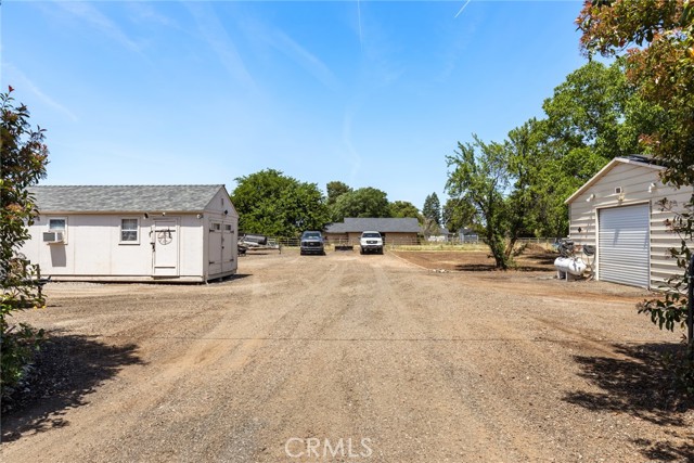 Detail Gallery Image 35 of 39 For 63 Our Way, Chico,  CA 95973 - 3 Beds | 2/1 Baths