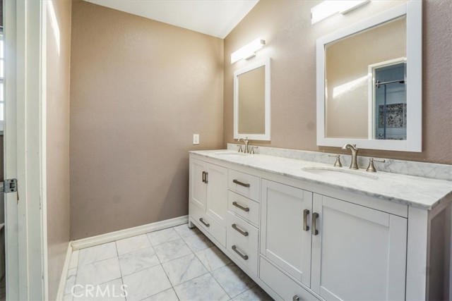 Detail Gallery Image 13 of 47 For 26379 Bodega Ct, Moreno Valley,  CA 92555 - 3 Beds | 2/1 Baths