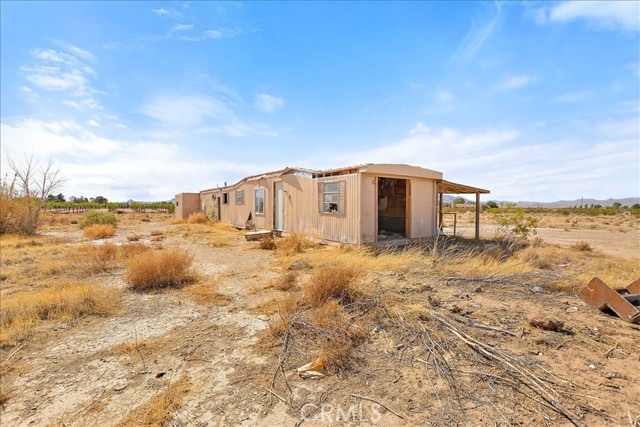 34774 Old Woman Springs Road, Lucerne Valley, California 92356, ,Residential Income,For Sale,34774 Old Woman Springs Road,CRCV24040034