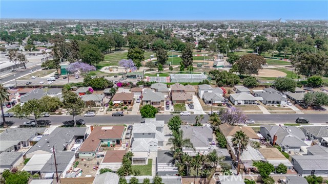 2275 Ximeno Avenue, Long Beach CA: https://media.crmls.org/medias/e476a2a4-b81c-4d82-abcc-263056e342f6.jpg