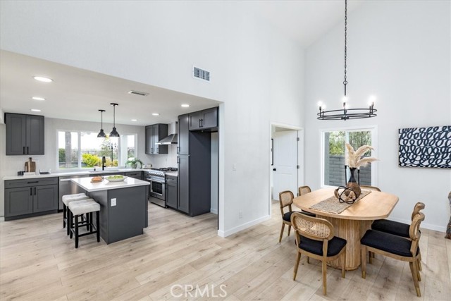 27951 Encanto, Mission Viejo CA: https://media.crmls.org/medias/e4777d9b-26c4-40e2-b9bc-f1ee2cd7aac0.jpg