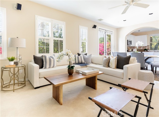 Detail Gallery Image 6 of 39 For 70 Vintage, Irvine,  CA 92620 - 3 Beds | 2/1 Baths