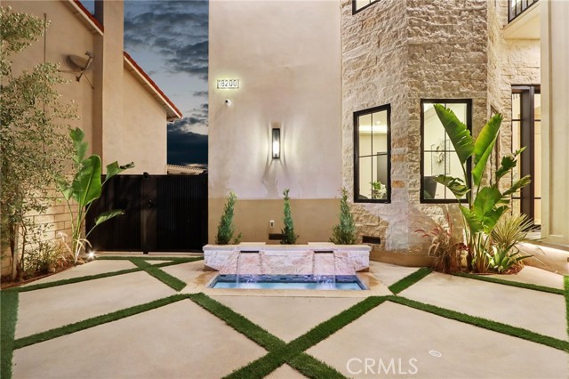 18200 Sheffield Lane, Porter Ranch CA: https://media.crmls.org/medias/e4795b59-3545-4256-b6f9-453d3f0d22f8.jpg