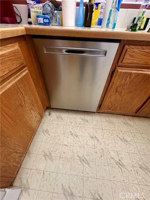 Detail Gallery Image 4 of 24 For 29784 Berea Rd, Menifee,  CA 92584 - 4 Beds | 2 Baths