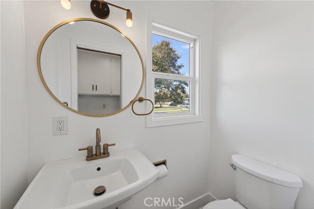 Detail Gallery Image 22 of 41 For 720 Toluca, Pomona,  CA 91767 - 3 Beds | 1/1 Baths