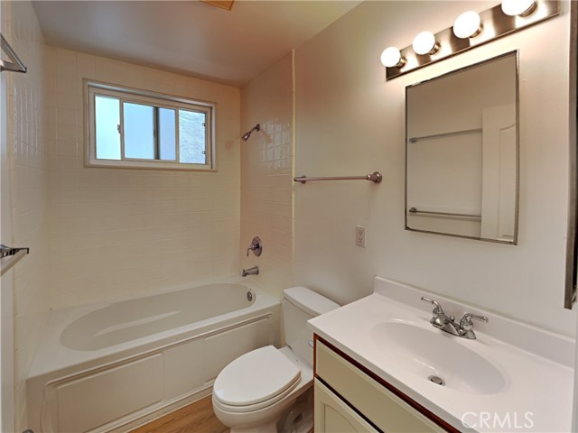 Detail Gallery Image 15 of 18 For 218 Cahuenga #2,  Oxnard,  CA 93035 - 2 Beds | 1 Baths