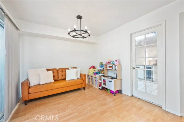 Detail Gallery Image 13 of 23 For 16001 S Vermont Ave #40,  Gardena,  CA 90247 - 3 Beds | 2/1 Baths