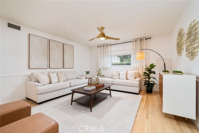 Detail Gallery Image 10 of 36 For 991 Vanderbilt Ave, Claremont,  CA 91711 - 3 Beds | 2 Baths