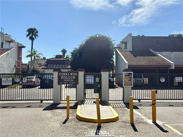 Detail Gallery Image 23 of 23 For 1000 S Citron #9,  Anaheim,  CA 92805 - 2 Beds | 2 Baths