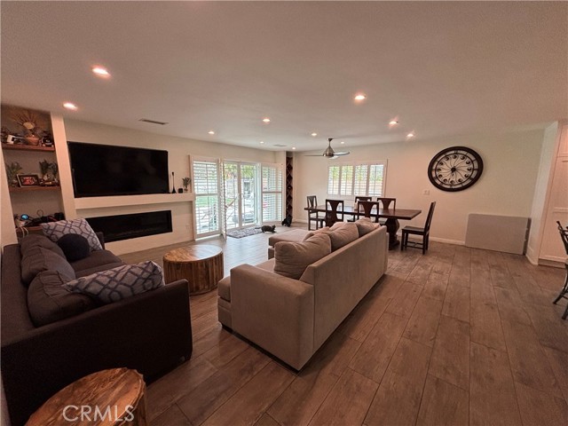 Detail Gallery Image 6 of 52 For 27069 Helmond Dr, Calabasas,  CA 91301 - 6 Beds | 4/1 Baths