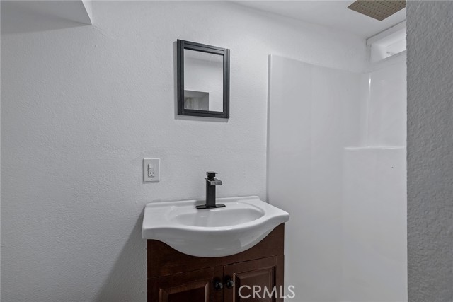 Detail Gallery Image 44 of 61 For 1520 Helen Dr, Los Angeles,  CA 90063 - – Beds | – Baths