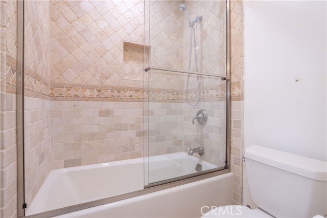 24302 Vista Ridge Drive, Valencia CA: https://media.crmls.org/medias/e47c93f1-aad9-4a2d-a97d-e47f90879101.jpg