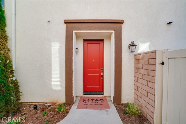 Detail Gallery Image 4 of 38 For 208 Bonita Ln, Rialto,  CA 92376 - 3 Beds | 2/1 Baths