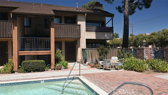 Image 3 for 7305 Balboa Blvd #2, Van Nuys, CA 91406