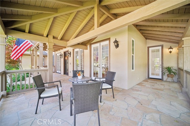 25422 Magnolia Lane, Stevenson Ranch CA: https://media.crmls.org/medias/e47dc3fb-7977-4a45-b56b-d016a7aa022e.jpg
