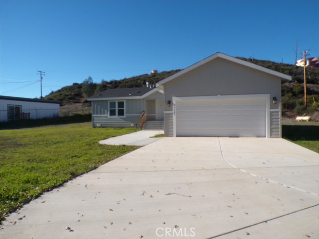 Detail Gallery Image 2 of 14 For 21305 Stewart, Middletown,  CA 95461 - 3 Beds | 2 Baths