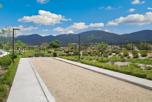3557 W Seco Drive, San Bernardino CA: https://media.crmls.org/medias/e47f357b-5be5-4090-9d24-7a78207fef75.jpg