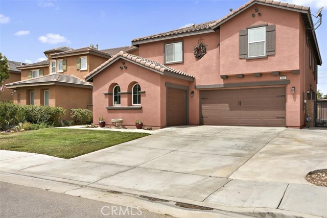 5559 Harmony Dr, Eastvale, CA 91752