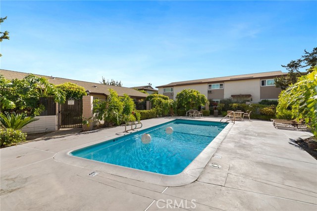 Detail Gallery Image 21 of 37 For 479 E 1st, Tustin,  CA 92780 - 2 Beds | 1/1 Baths