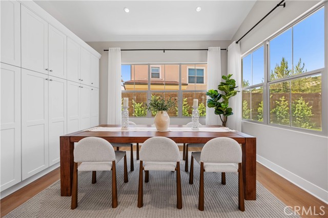 149 Fairgreen, Irvine CA: https://media.crmls.org/medias/e47fd563-adc5-464a-8fe3-c6b0e356398e.jpg