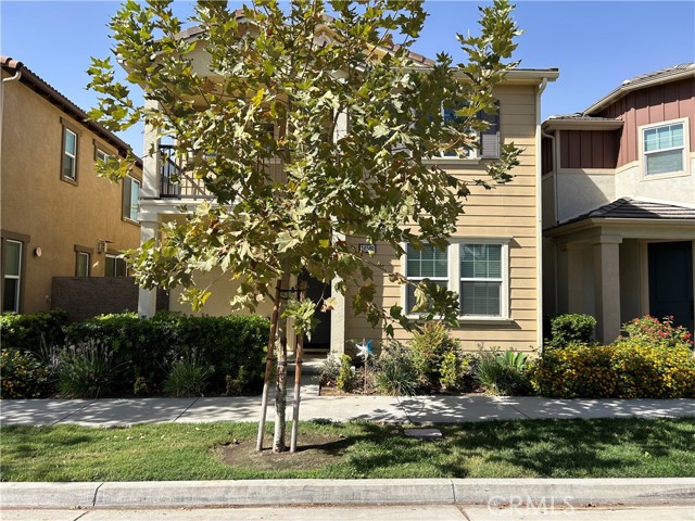 Detail Gallery Image 3 of 35 For 14580 Purdue Ave, Chino,  CA 91710 - 3 Beds | 2/1 Baths