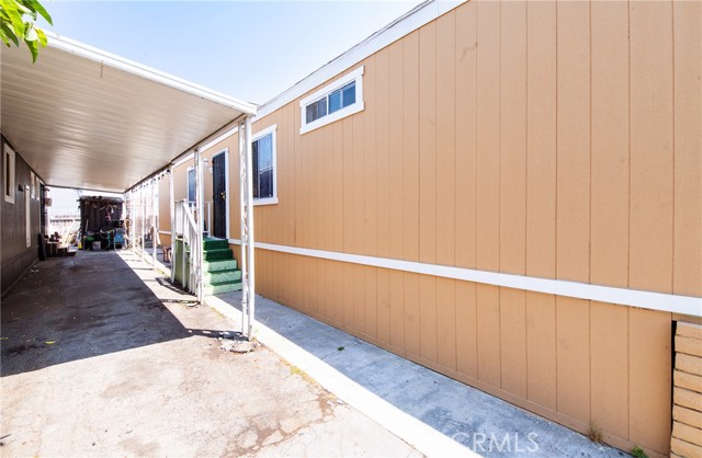 Detail Gallery Image 5 of 26 For 12700 Elliott Ave #87,  El Monte,  CA 91732 - 4 Beds | 2 Baths