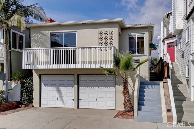 333 28th Street, Hermosa Beach, California 90254, 3 Bedrooms Bedrooms, ,2 BathroomsBathrooms,Residential,Sold,28th,SB22013671