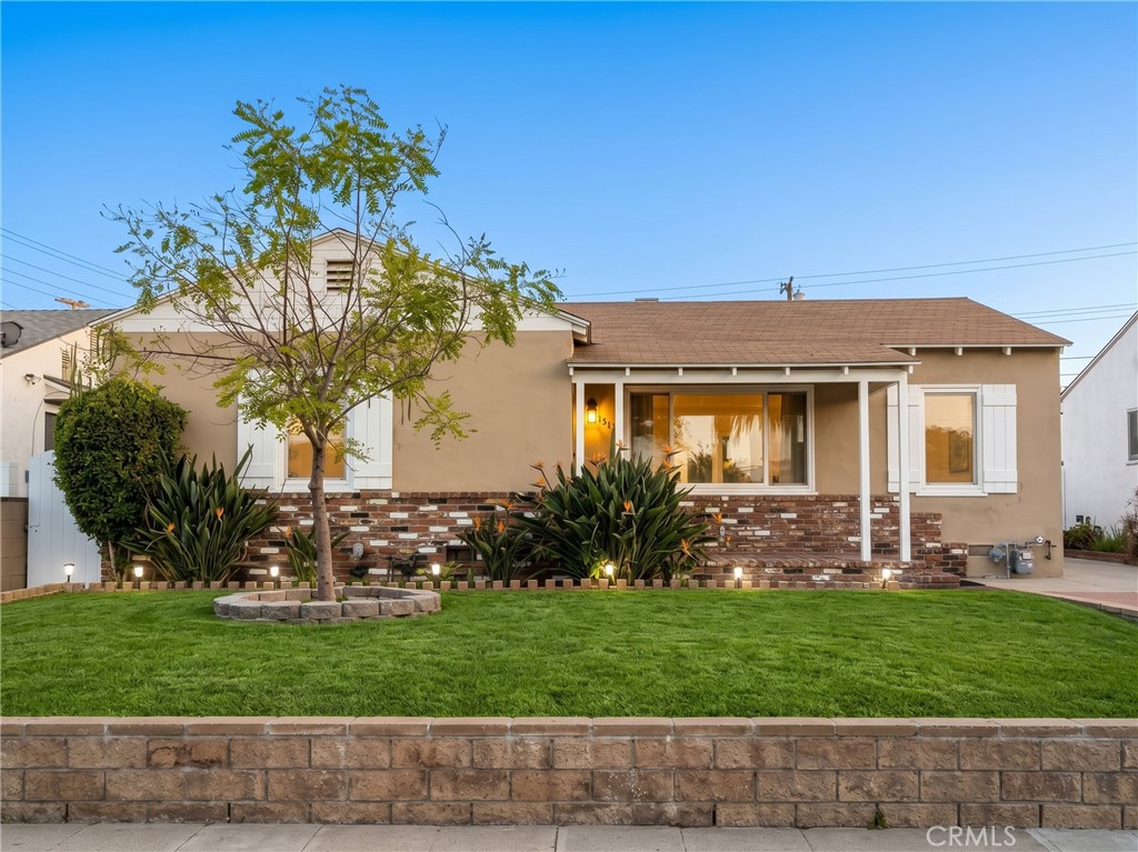 1511 N Rose — Bungalow