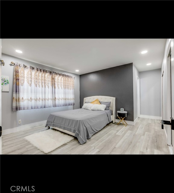 Detail Gallery Image 13 of 31 For 10664 Morning Glory Avenue, Fountain Valley,  CA 92708 - 5 Beds | 2 Baths