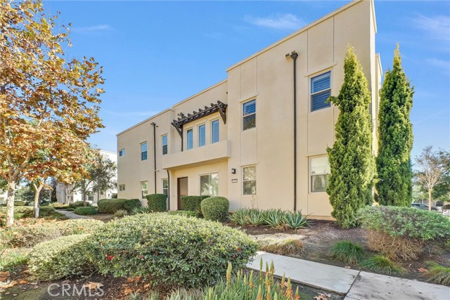 Detail Gallery Image 2 of 31 For 177 Terrapin, Irvine,  CA 92618 - 4 Beds | 4/1 Baths